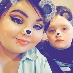 Meet your Posher, Angie